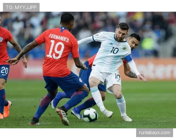 斯卡洛尼战术执行力再显神威，阿根廷队战术革新引领赛场新格局