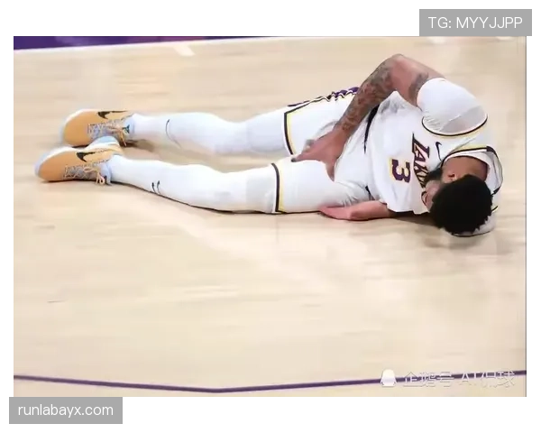 戴维斯状态持续火热，赛场表现引爆市场关注，个人价值飙升