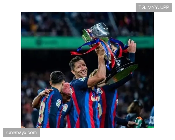 巴萨关键比赛表现起伏：对争冠形势产生影响，稳定性面临考验